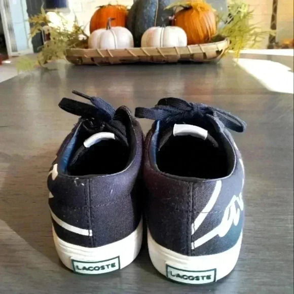 Lacoste Tennis Shoes Unisex Like New - Picture 4 of 6